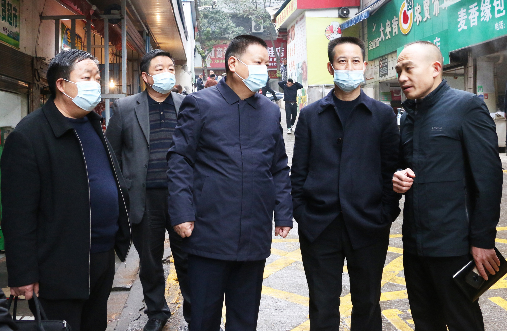 王昌义到大祥区督导创文工作