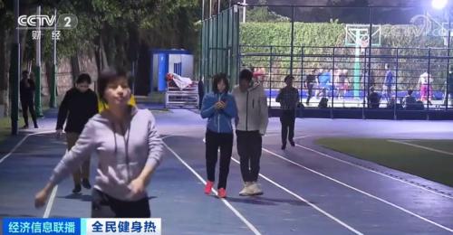 官宣！一个5万亿大市场要来了！为它，国民人均消费暴涨30％！相关企业暴增50％！什么这么香？