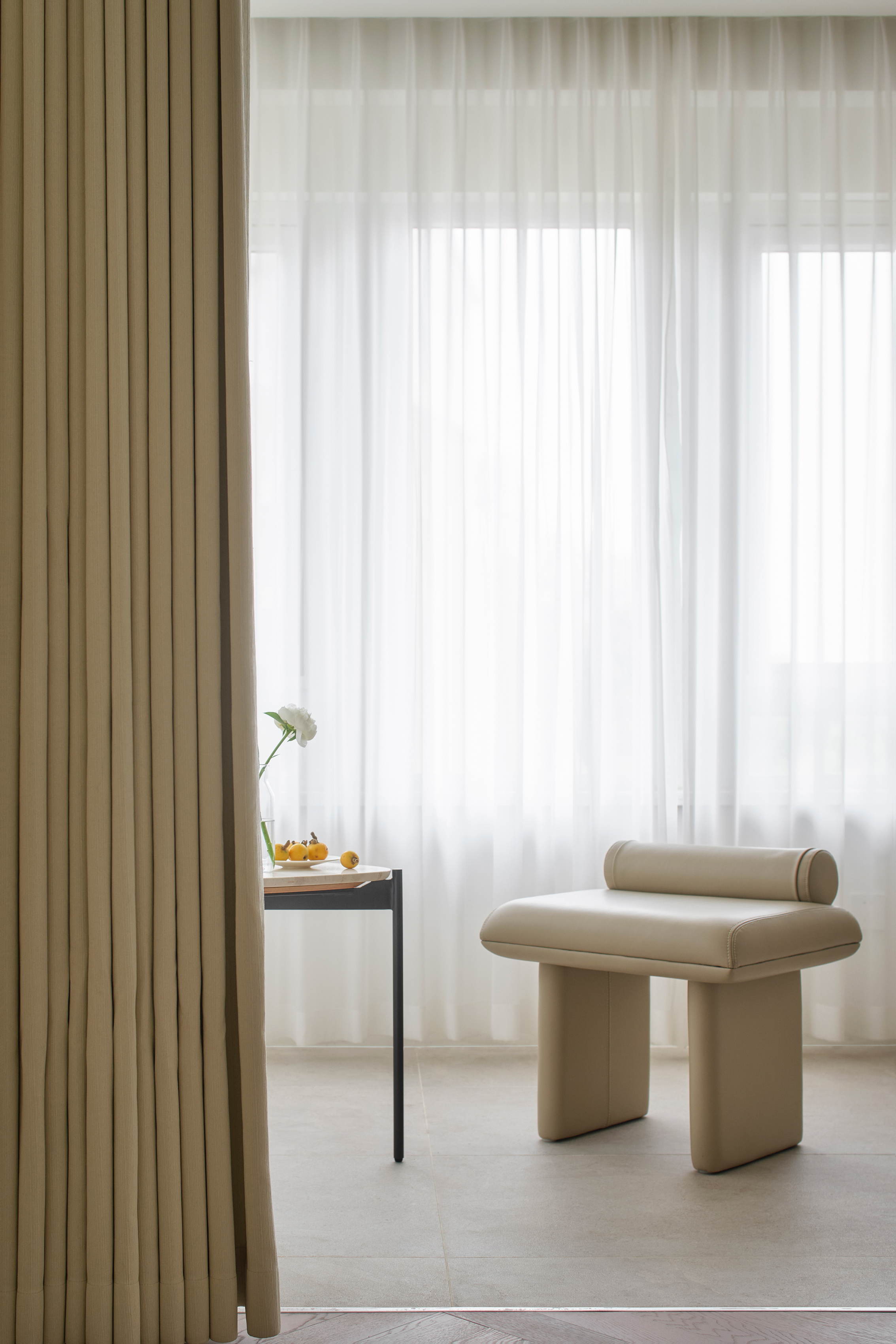 纯粹温润的侘寂风遇上优雅唯美的轻法式,解锁自然平和的家居氛围