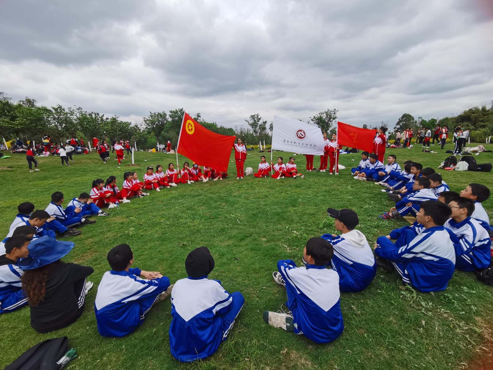 自贡市板仓实验学校图片