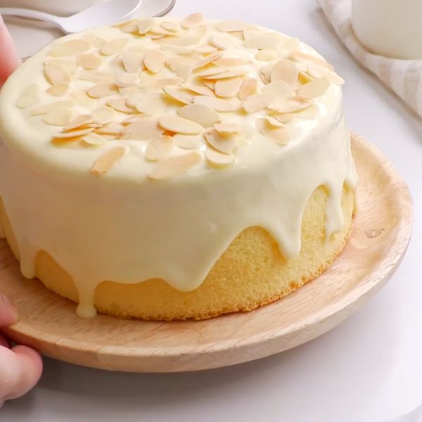 爆浆海盐奶盖蛋糕