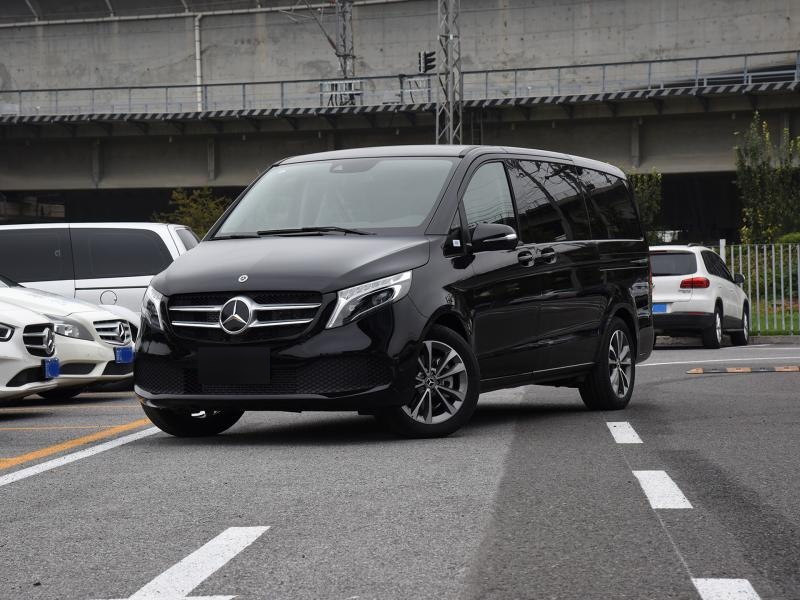 奔驰保姆车多少钱一辆