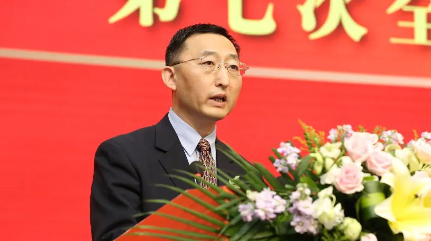 张晓峰,工业和信息化部消费品工业司副司长