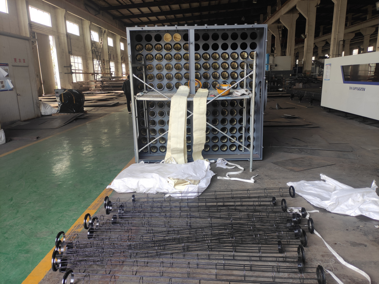 影响除尘器滤袋使用寿命的原因,布袋容易坏的原因和解决方法