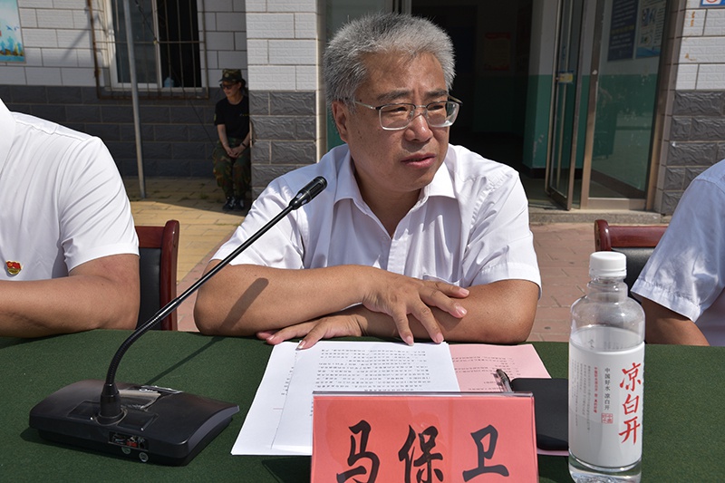 张家口煤机高级技工学校举行第三十五期秋季新生军训汇报表演