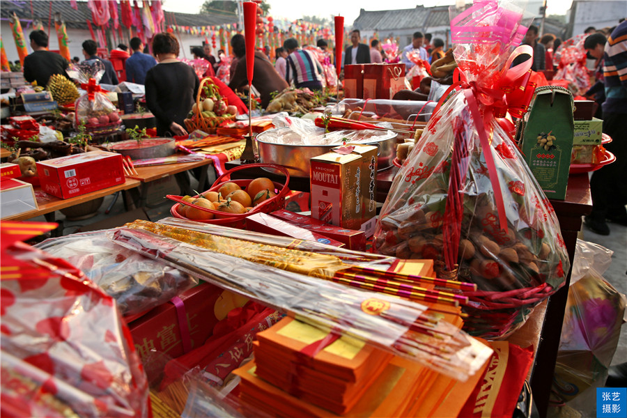 广东潮汕往年热闹营老爷,祭拜妈祖供品有多豪,场面盛大让人惊叹