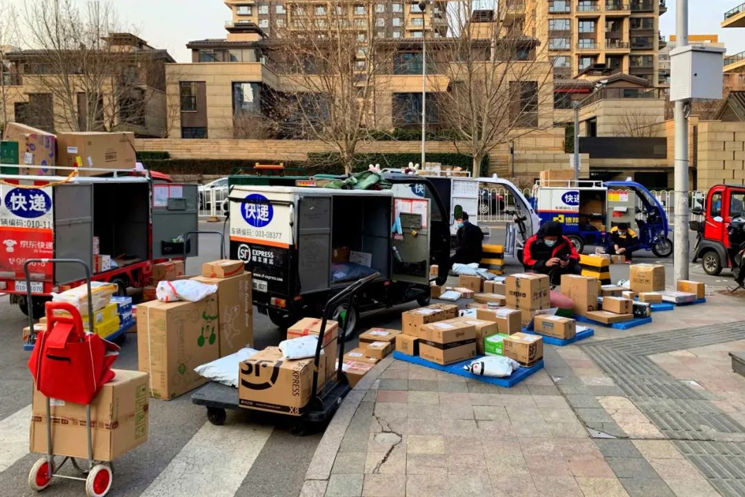 3月1日起,快递员行为有新规