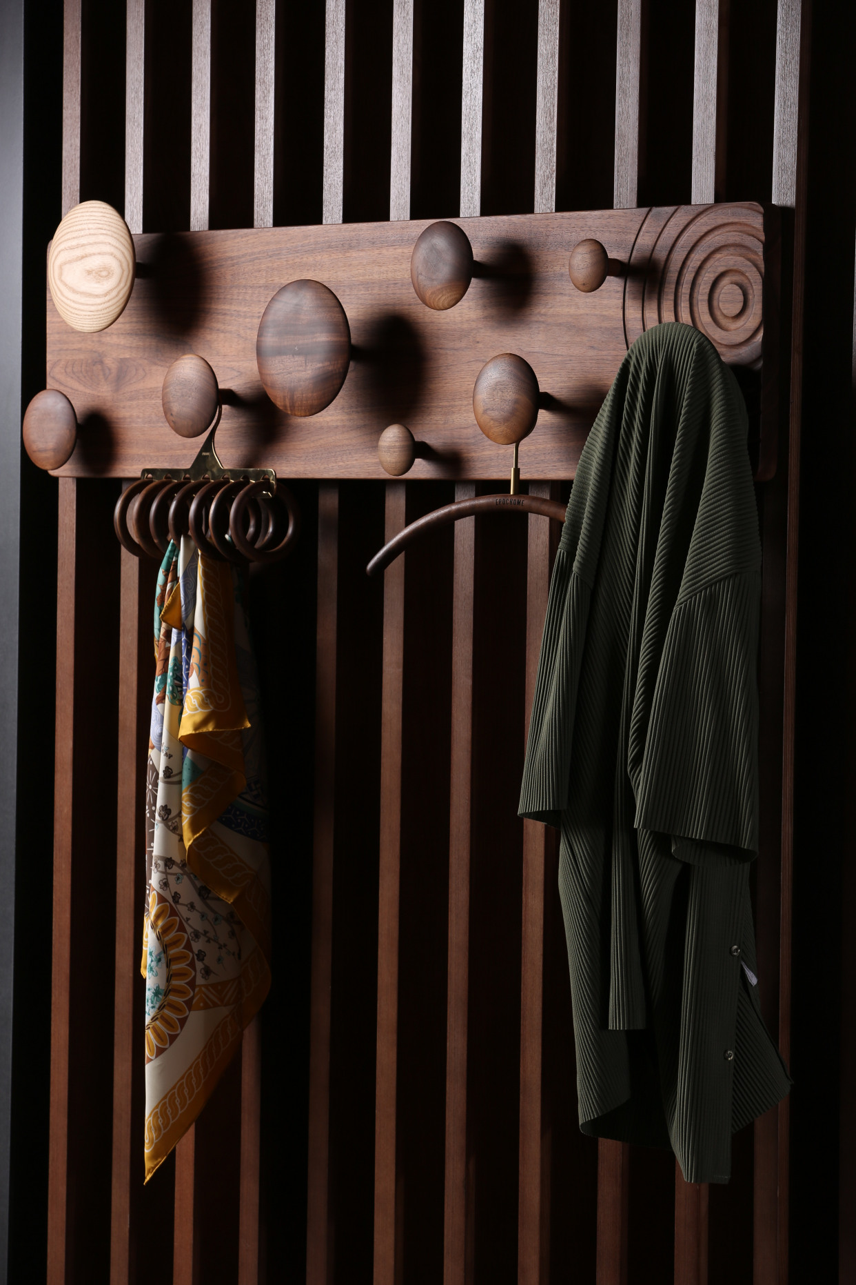 荷塘月色挂衣板原木色 创意衣帽架 epochome原创设计