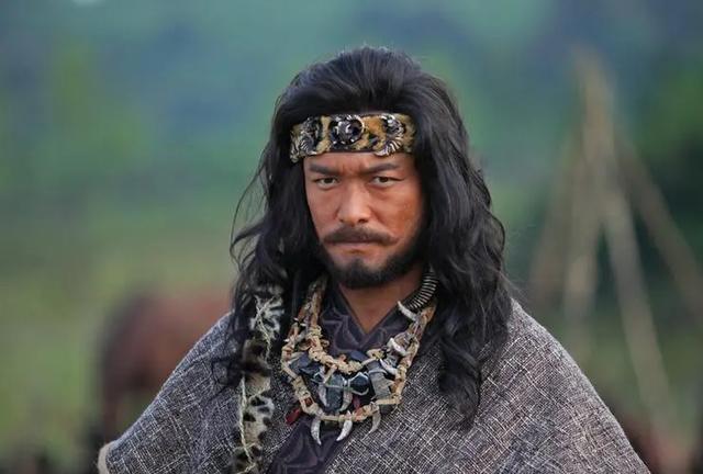 杜宇对鳖灵有愧选择禅让蜀王之位,离奇故事背后是杜鹃鸟的习性