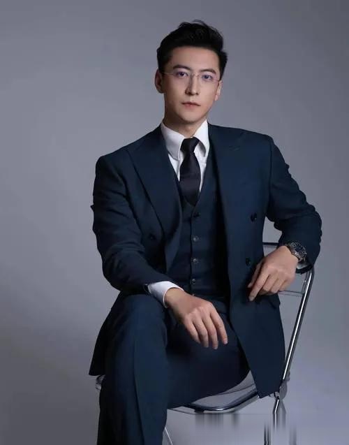 杨寒短剧演员图片