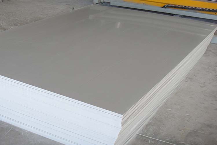 pvc板材有哪些特性?它的价格又是多少呢?