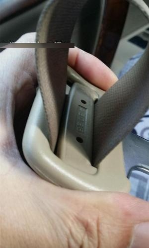 驾驶位的安全带扣不上去怎么办