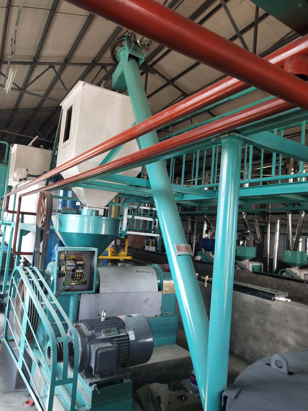 茶籽榨油机全套设备及茶籽油精炼提纯