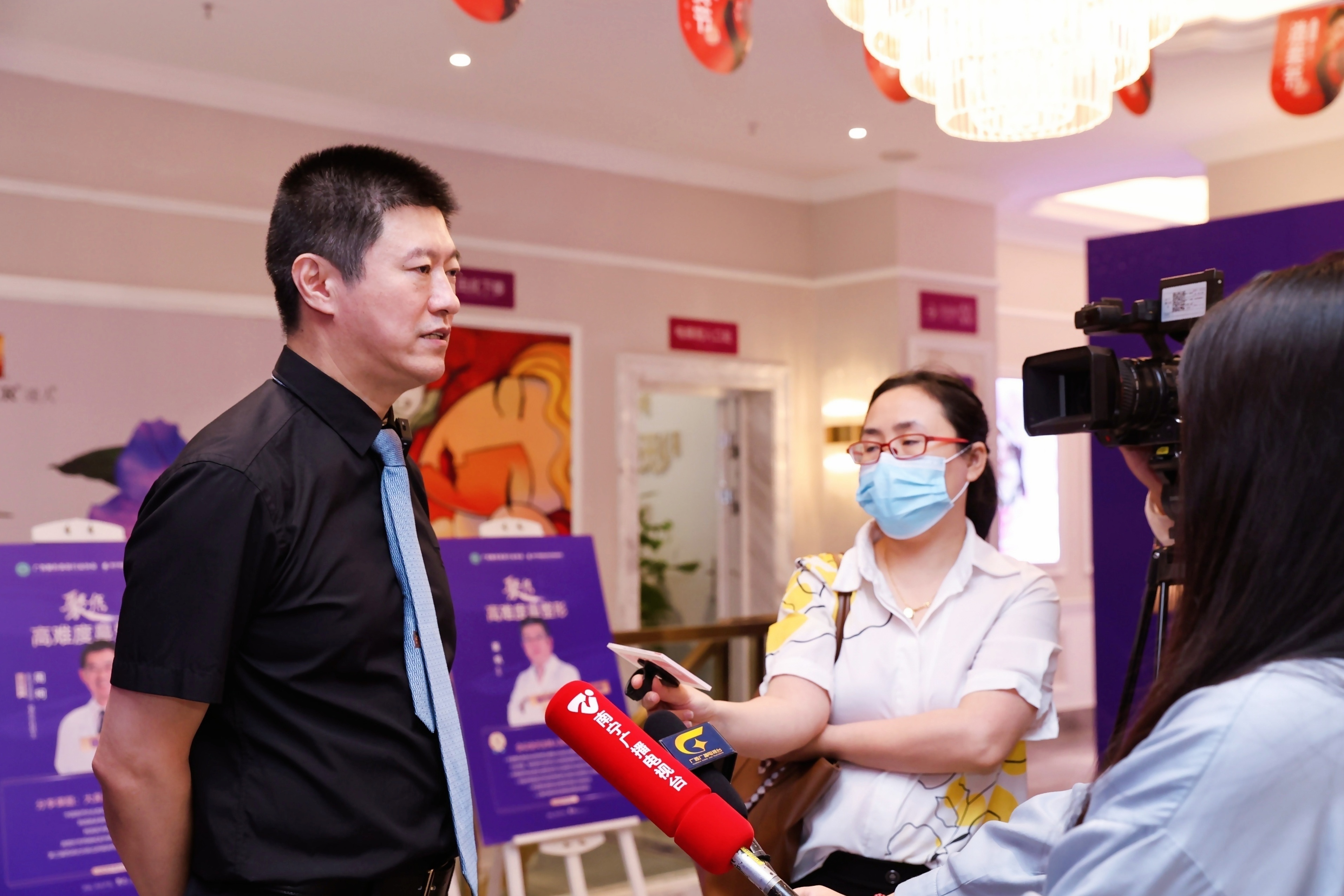 南宁美丽焦点召开高难度鼻型整形研讨会