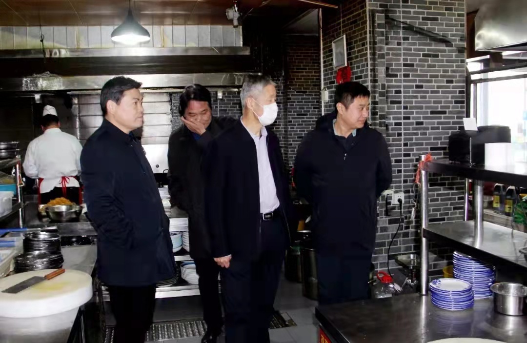 孙钦刚到临沭调研餐饮油烟污染治理工作