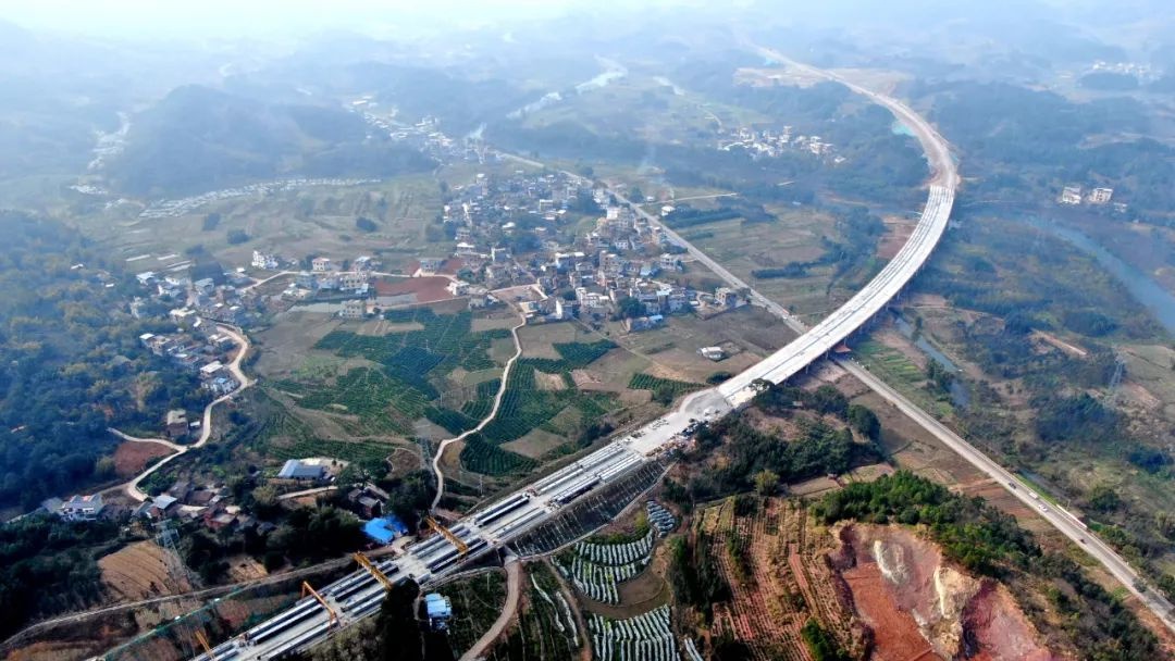 灌平高速加速施工 奋力抢抓一季度