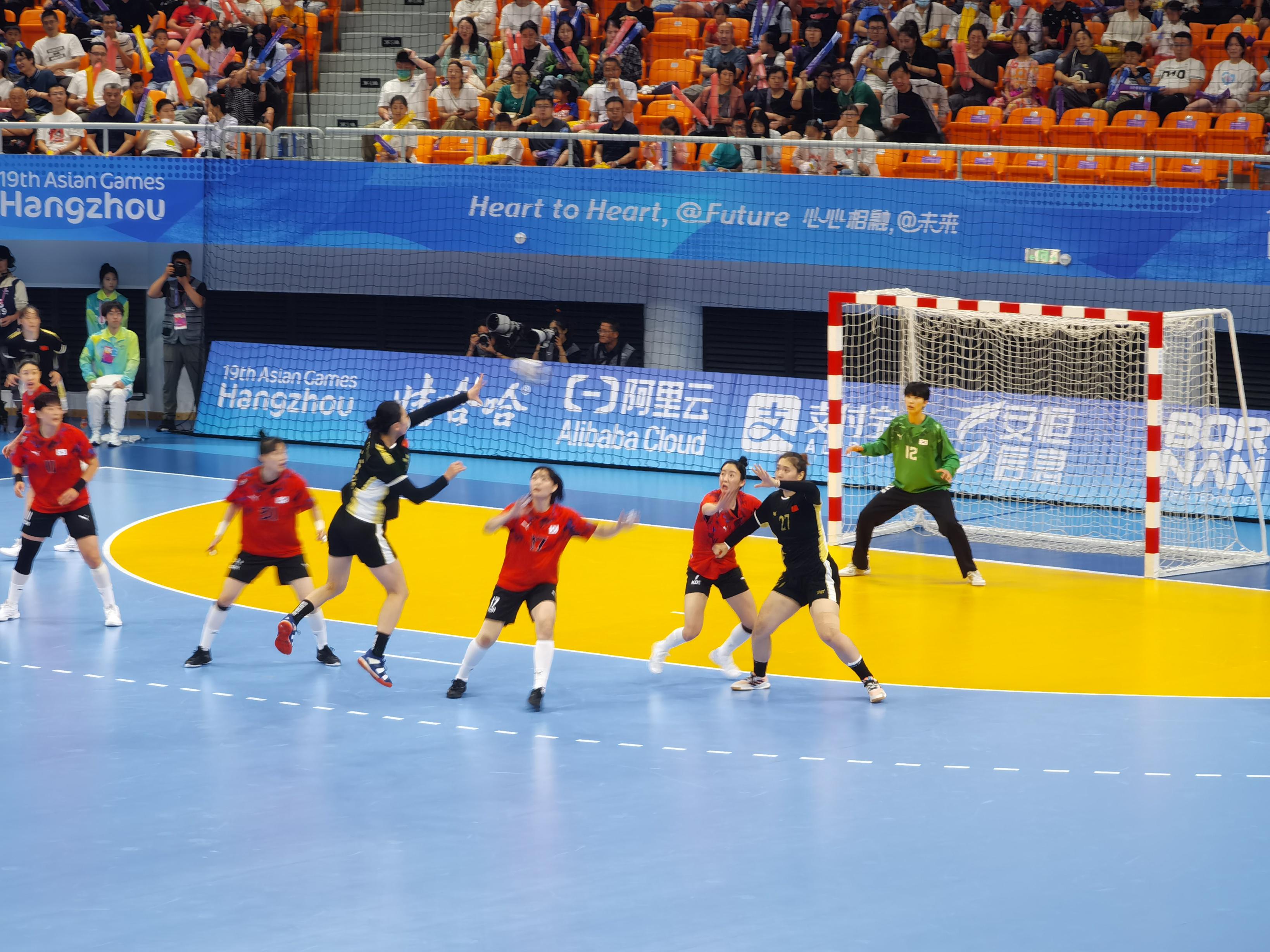 中国女子手球将争亚运铜牌 板凳厚度不足问题待解决