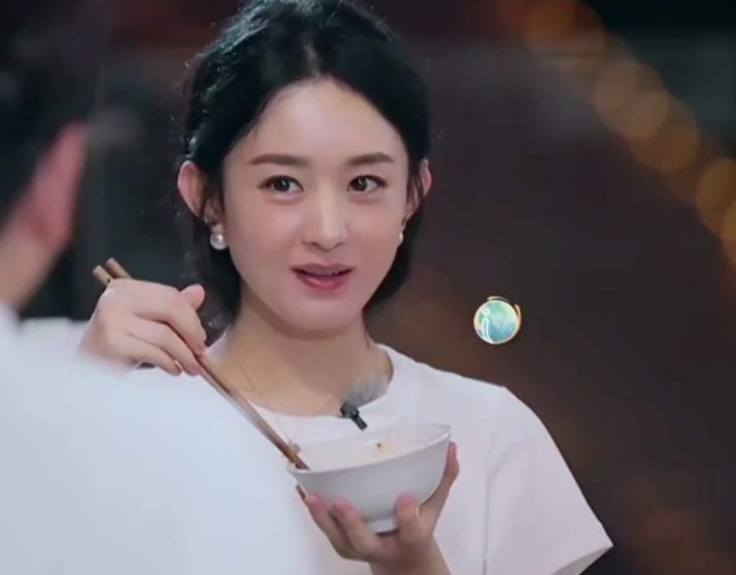 《天天向上》赵丽颖与王一博谈论剧组趣事,《有翡》迎来利好消息
