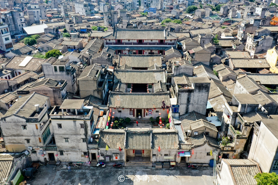 广东奇特的潮客混居县,两种方言天差地别,过去见面"鸡同鸭讲"