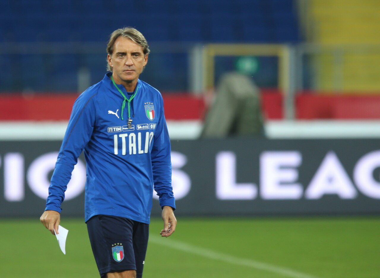 意大利连续9场零失球,据队史最长连续零丢球场次还差1场