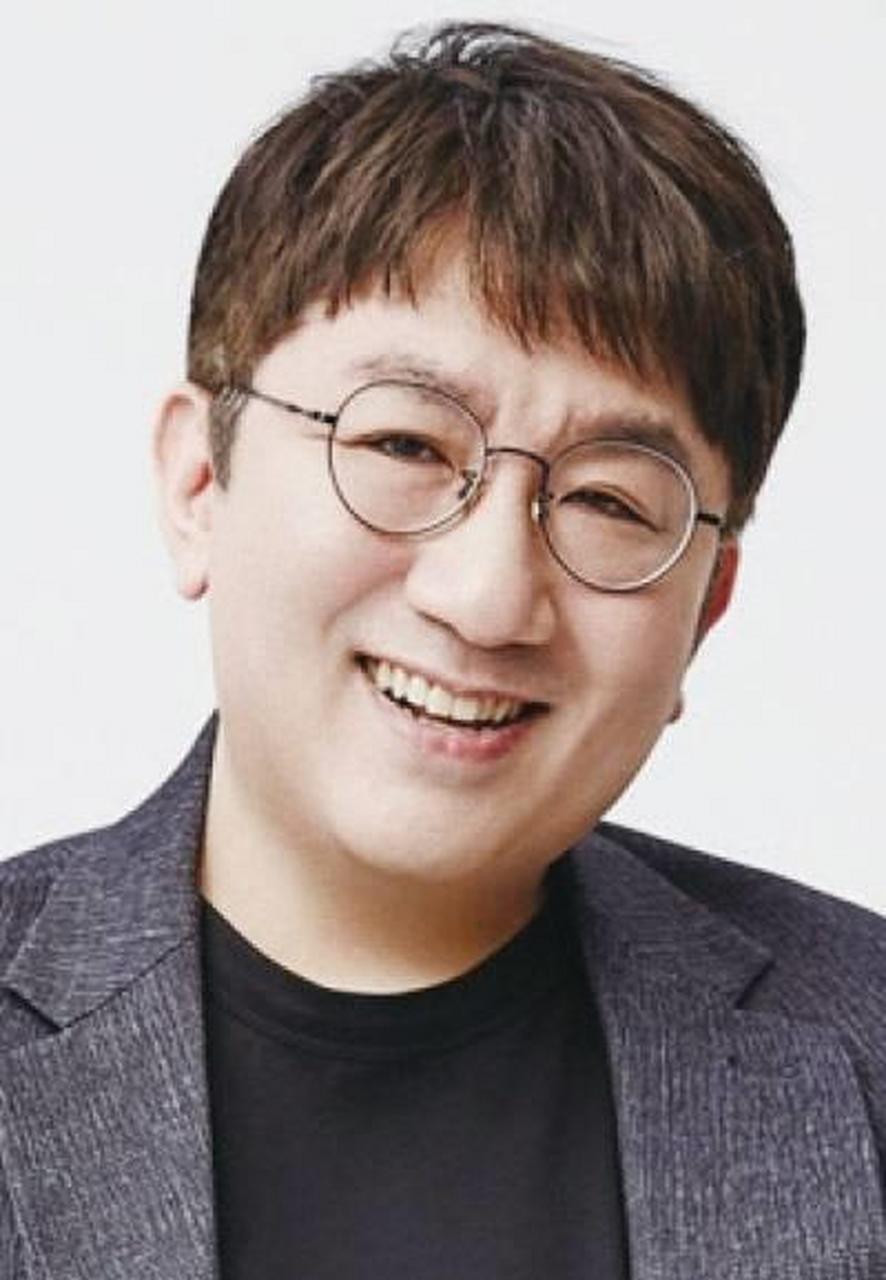 方时赫 搜狐韩娱讯 韩国hybe公司理事会议长方时赫近日斥资2640万美元