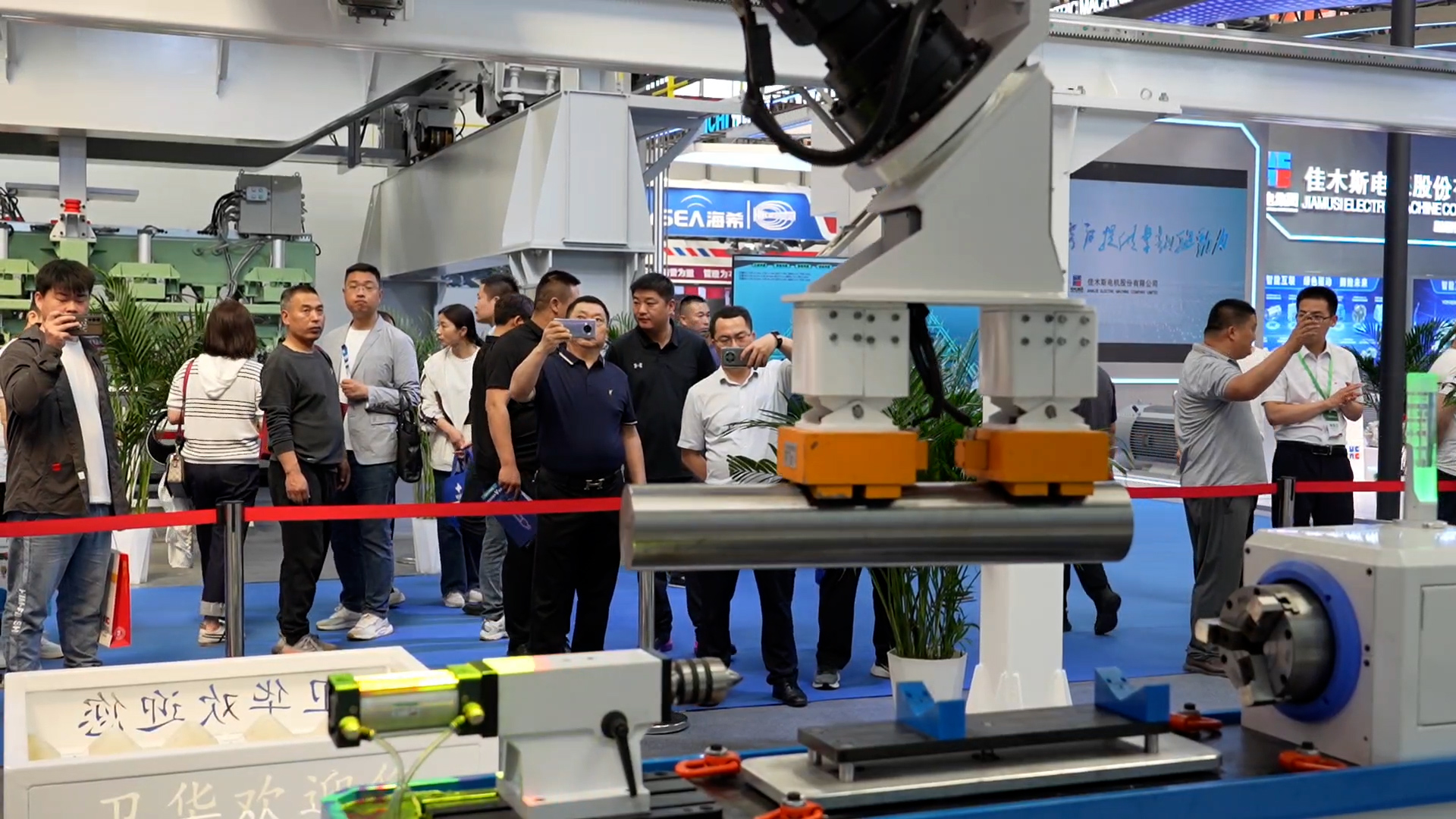 新产品亮相!长垣起重行业再迎盛会