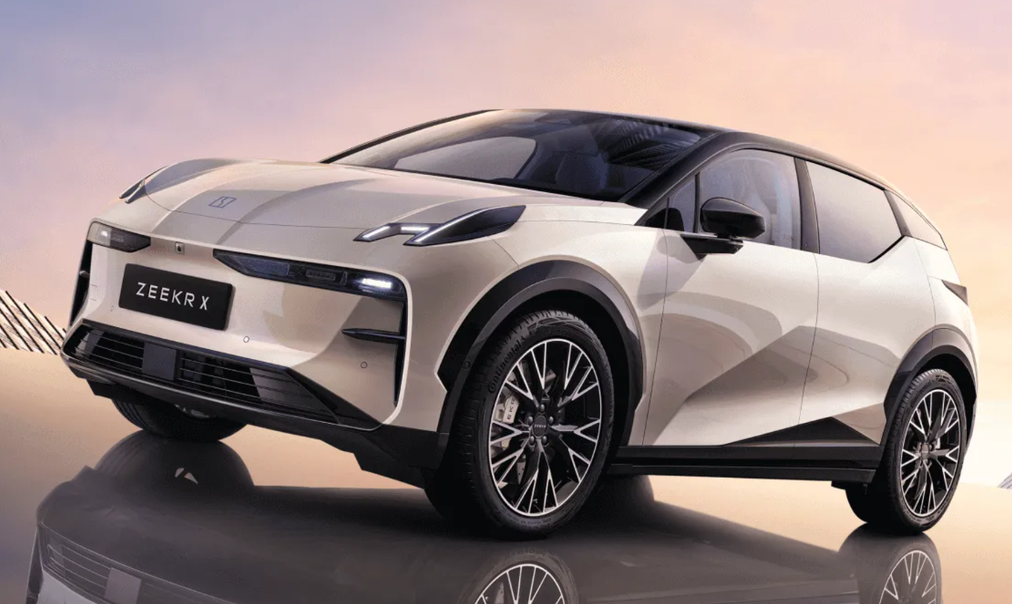 领克走上电车路!抛弃2.0t t5发动机,还算性能小钢炮?