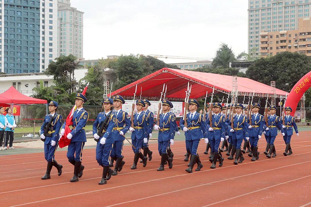 肇庆理工中等职业学校国旗护卫队"出征",拿下省级大奖