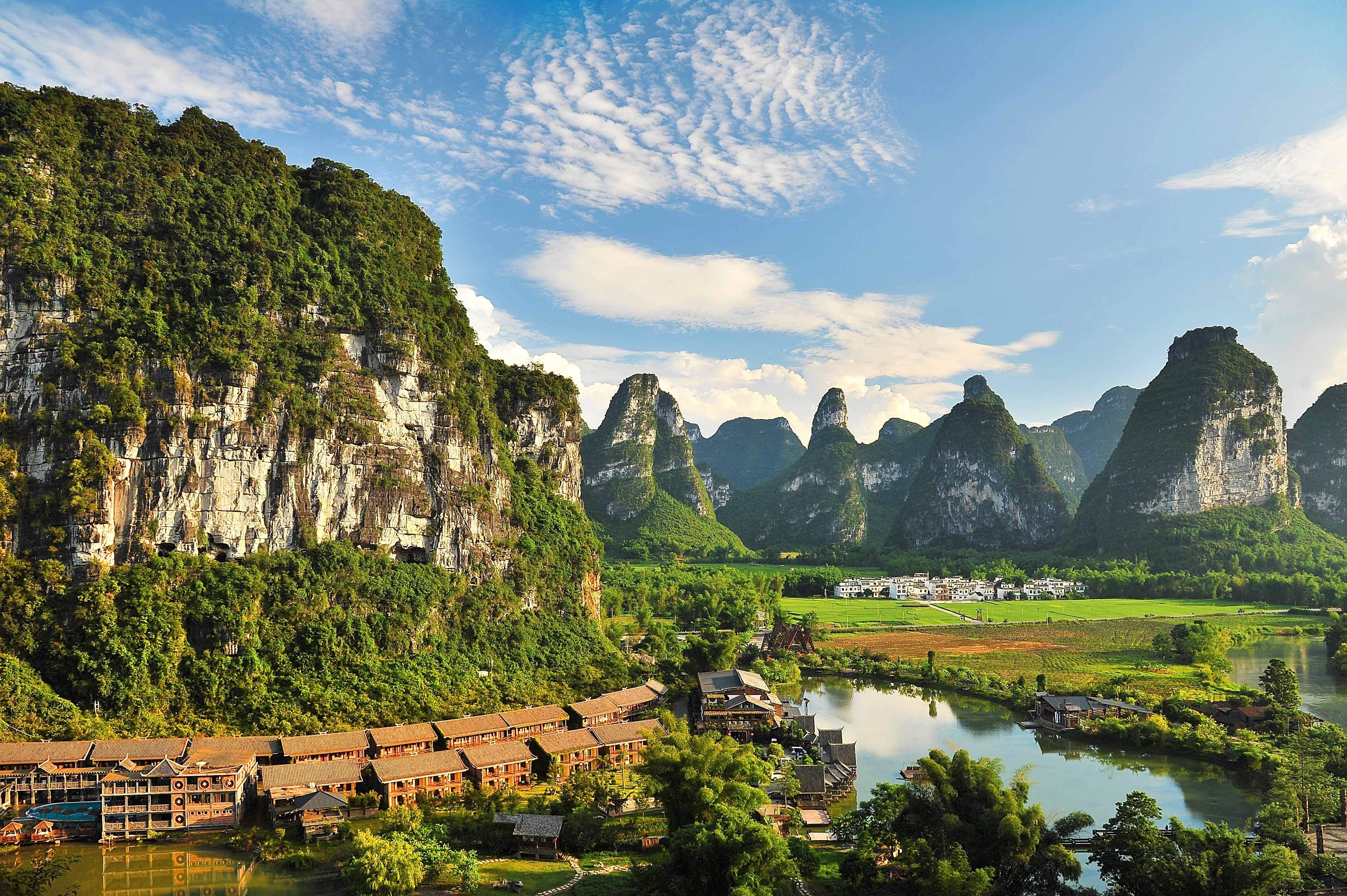 探访《花千骨》取景地,山势俊秀,流水环绕,环境清幽