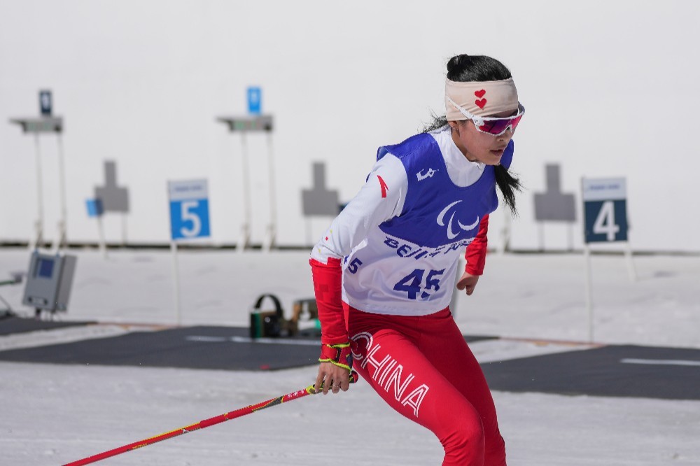 「精彩冬殘奧(172)」殘奧冬季兩項女子10公里站姿組,張家口籍運動員郭