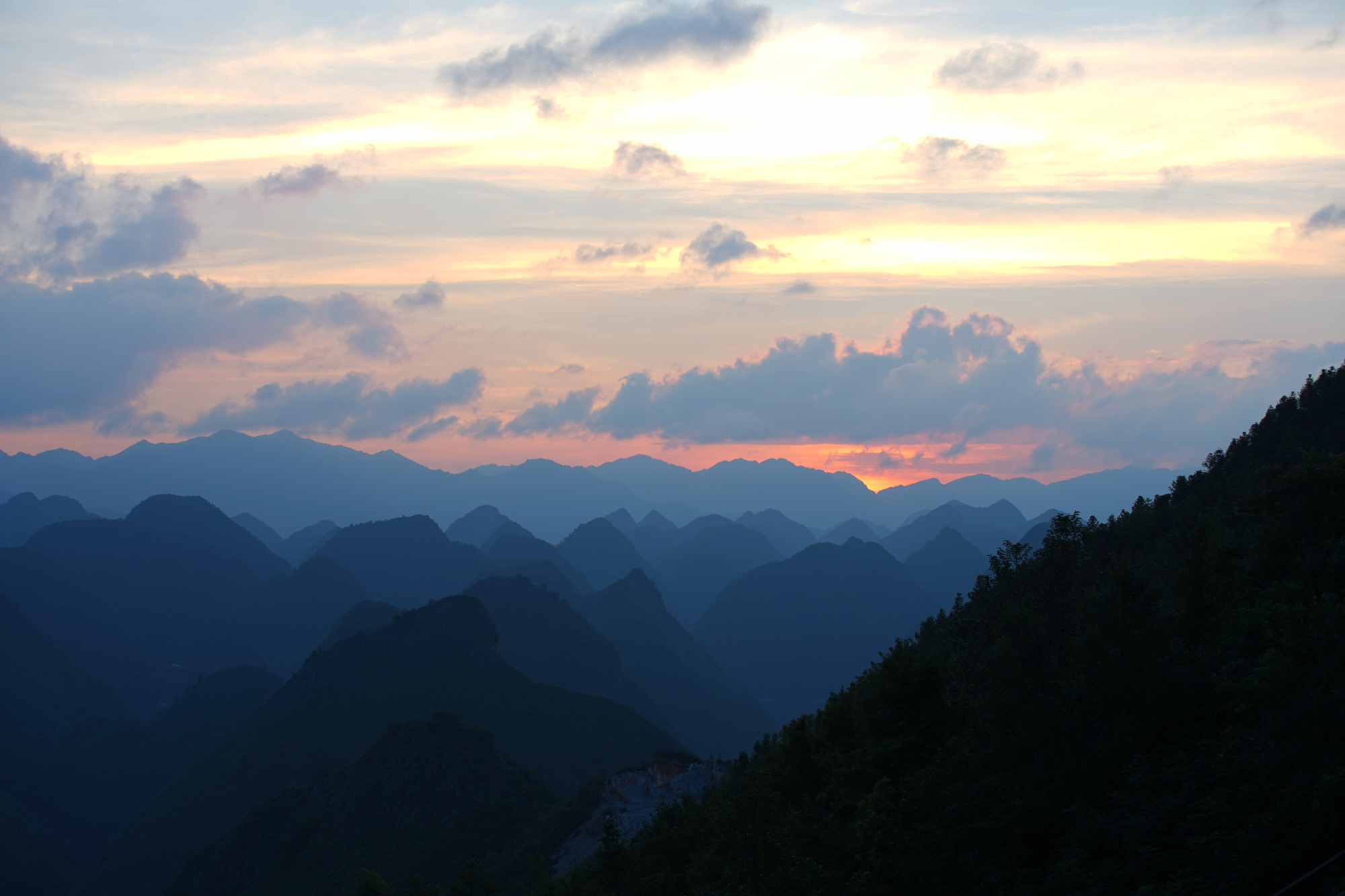 3. 在火卖村归隐山林