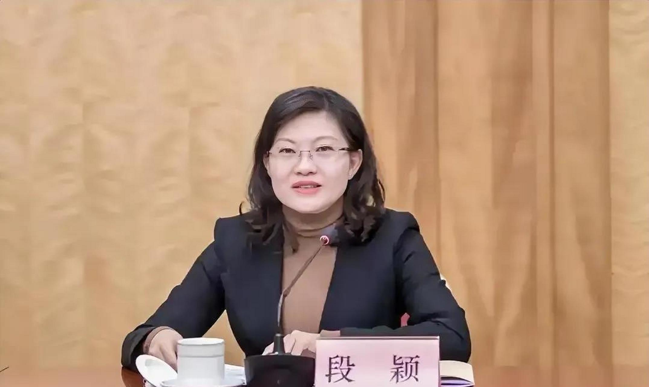 "我真的开眼了"与多人发生不正当关系,段颖,80后厅