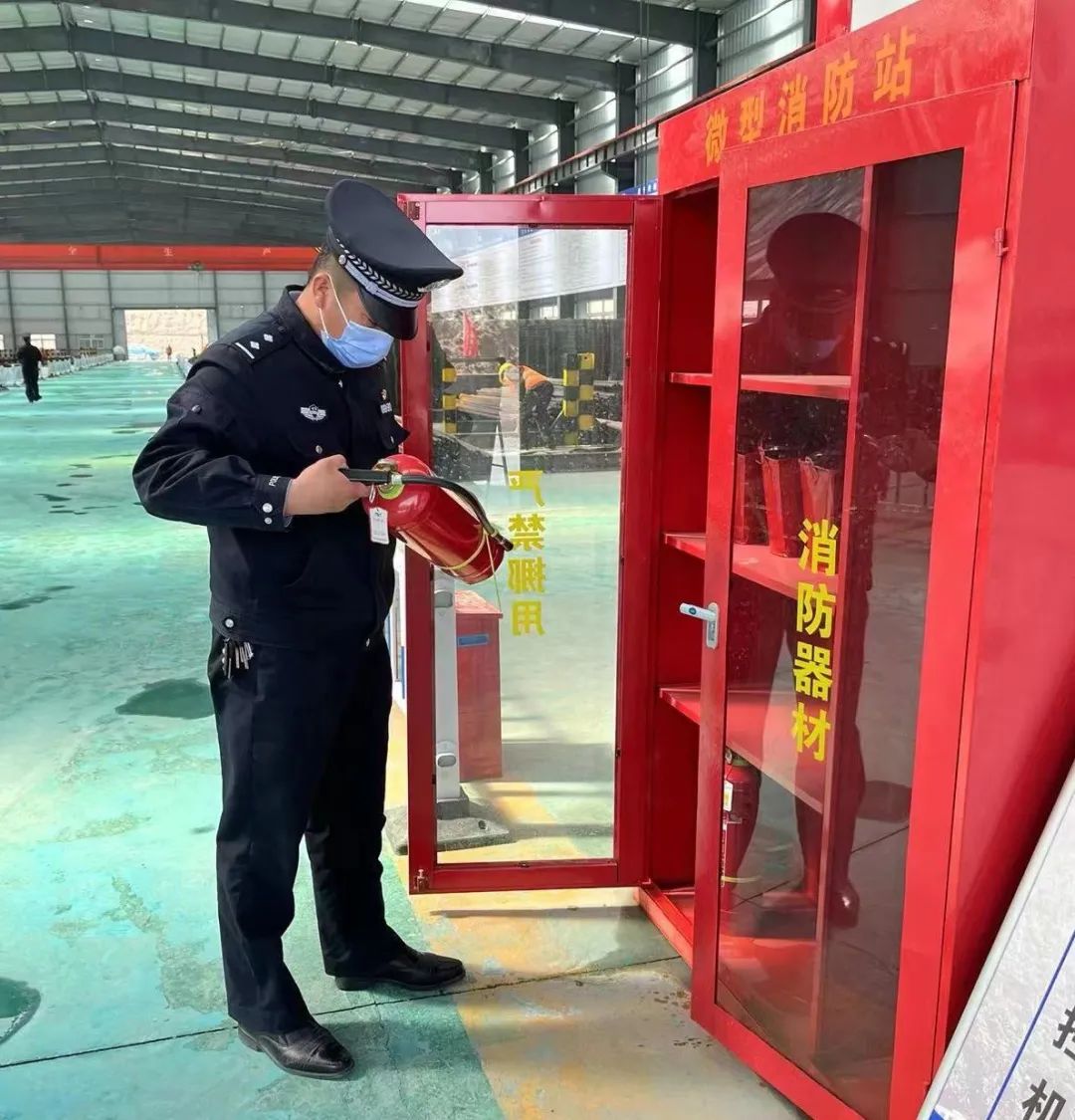 基层动态打出组合拳激活池中水