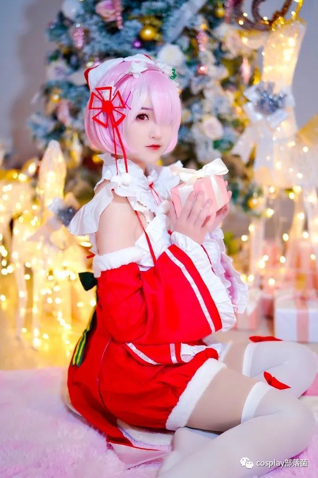 cos:拉姆蕾姆cos正片,精心准备了礼物
