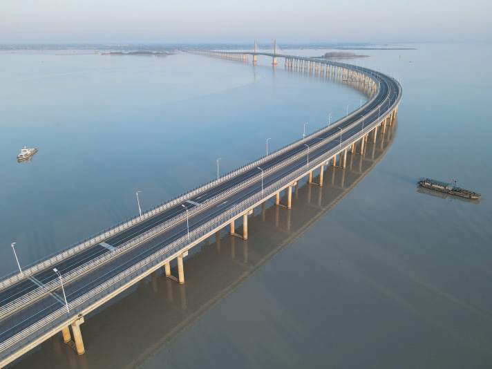 淮南寿县瓦埠湖大桥图片