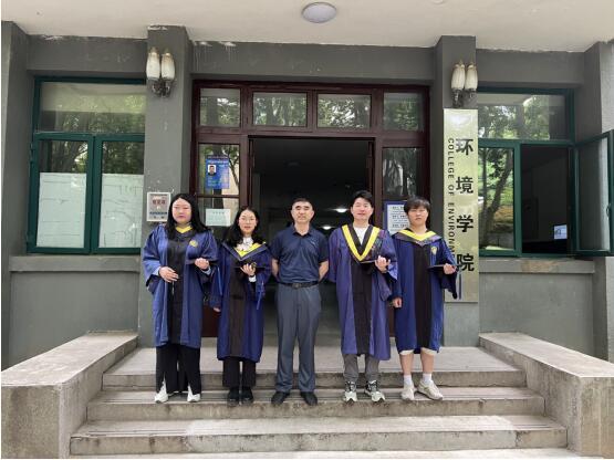 祝建中:坚守环境人职责 "变废为宝"助环保