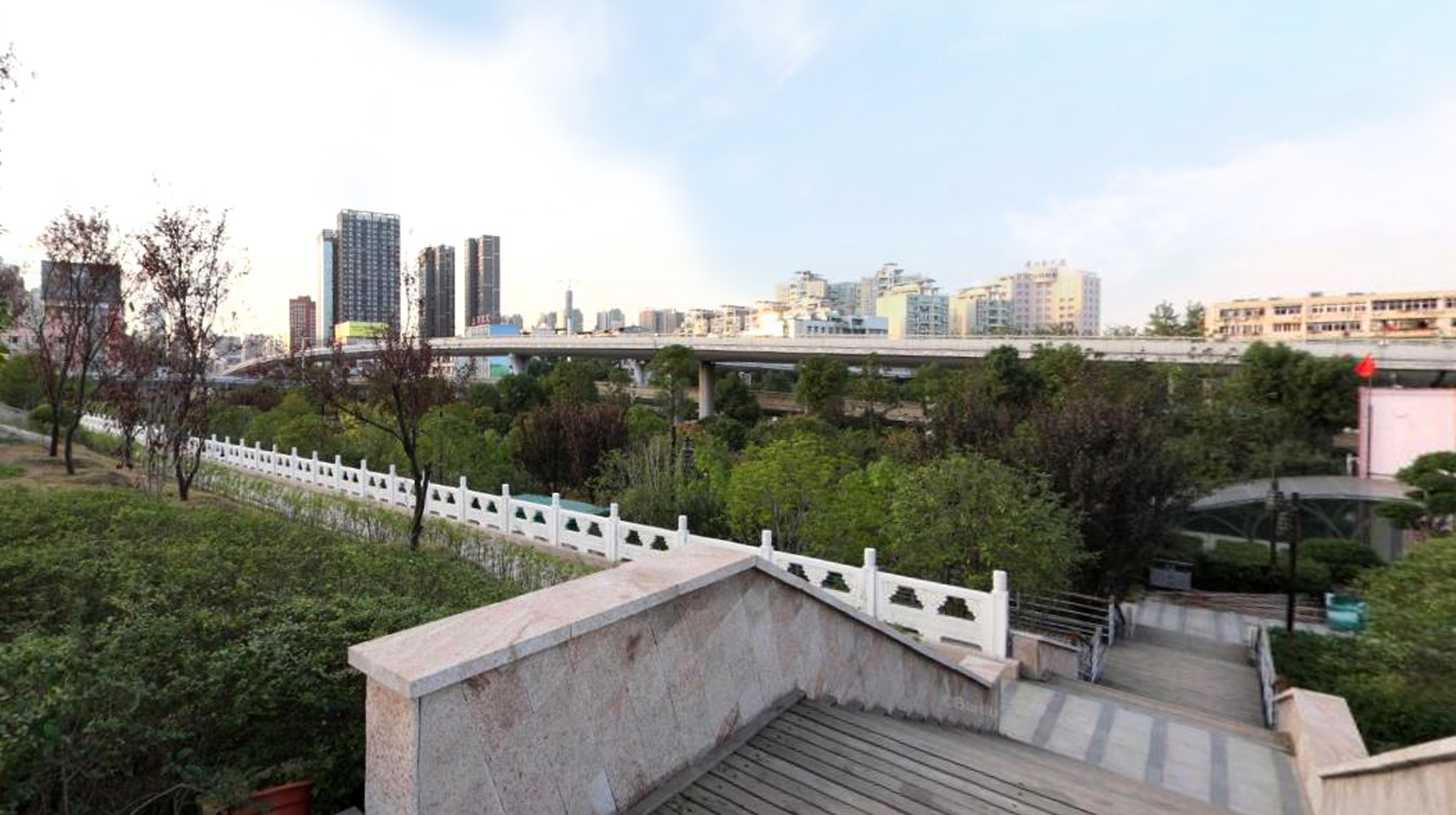 武汉城区有座古地名公园:山水相间底蕴深厚,实际体验像逛菜市场