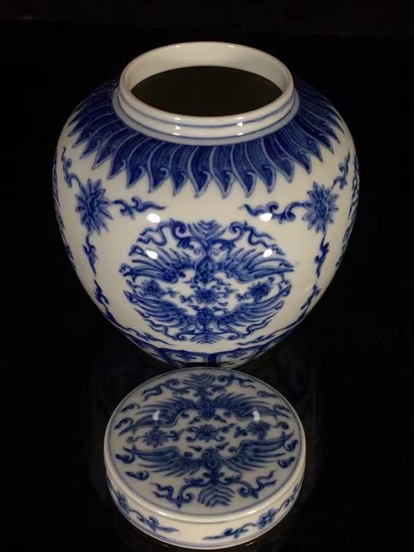 青花团凤纹茶叶盖罐-大明成化年制「旧藏」高14cm肚径14cm