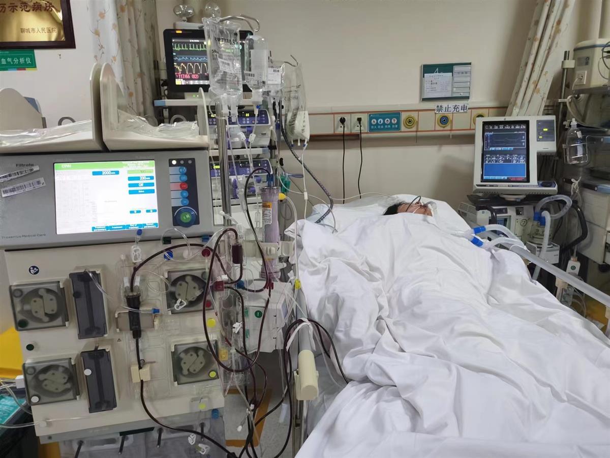 河北14岁女孩儿误喝了家长用饮料瓶装的敌草快,目前仍昏迷