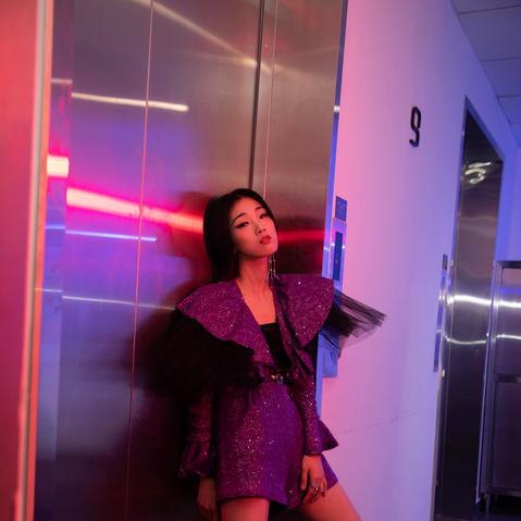 火箭少女护送yamy上热搜了?是怎么回事?