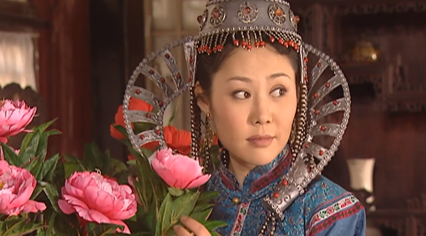 重温《康熙王朝》:为何说傻白甜的宝日龙梅,是个不折不扣心机婊