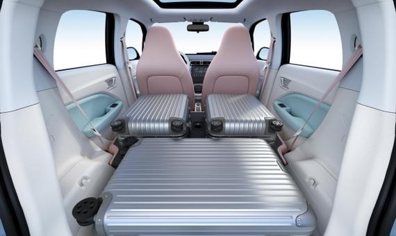 纯平化改装适用于零跑t03的后排座椅,但这需要特定的技巧和适当的工具