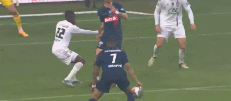 巴黎圣日耳曼法国杯决赛姆巴佩告别战_姆巴佩大巴黎生涯最后一舞_姆巴佩战旧主隔空施压 巴黎硬钢皇马挺进决赛