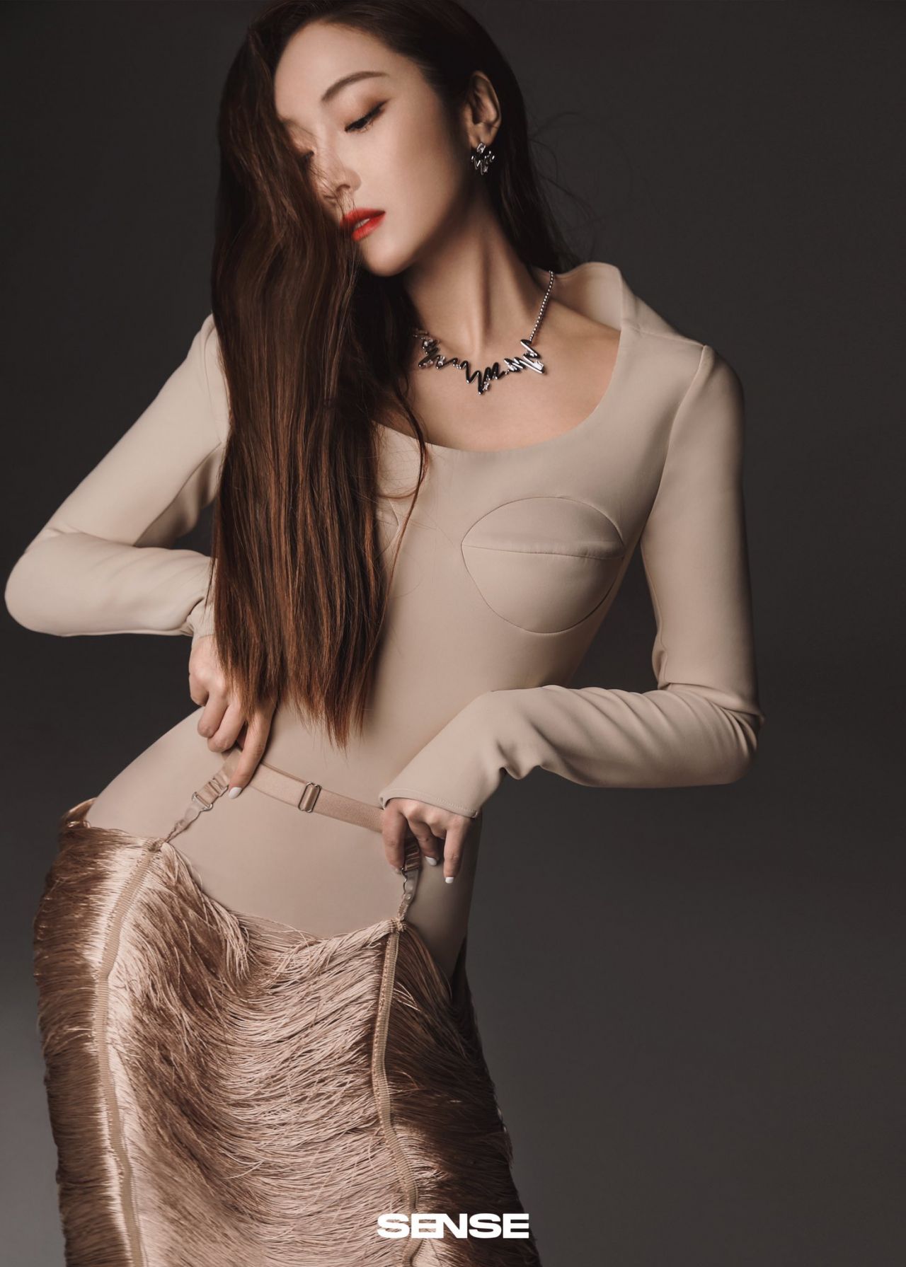 郑秀妍jessica jung:不愧是韩国娱乐圈头牌,漂亮极了