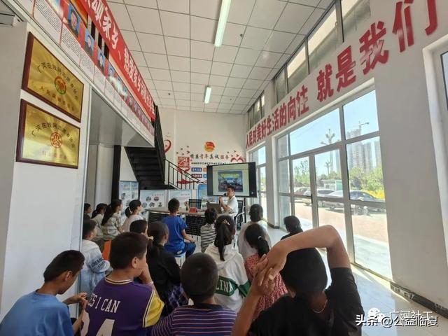 州人大代表马力明(阿子)歌颂家乡,热爱家乡诗歌分享会召开