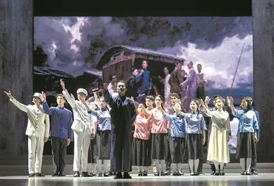 上海:跨越百年的牵手|领航100