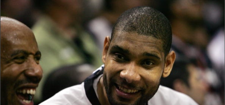 邓肯笑了吃技犯为什么?