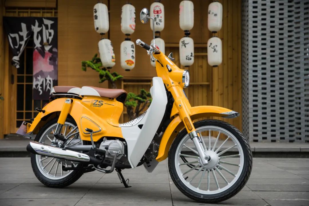 新款本田幼兽110 vs 2022款宗申yami,价格差一半应该怎么选?