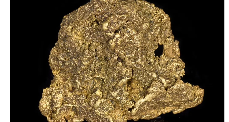 999矿石金是黄金吗?