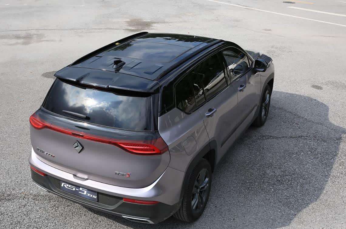 央视点赞,轴距2米7后排可躺,新宝骏rs